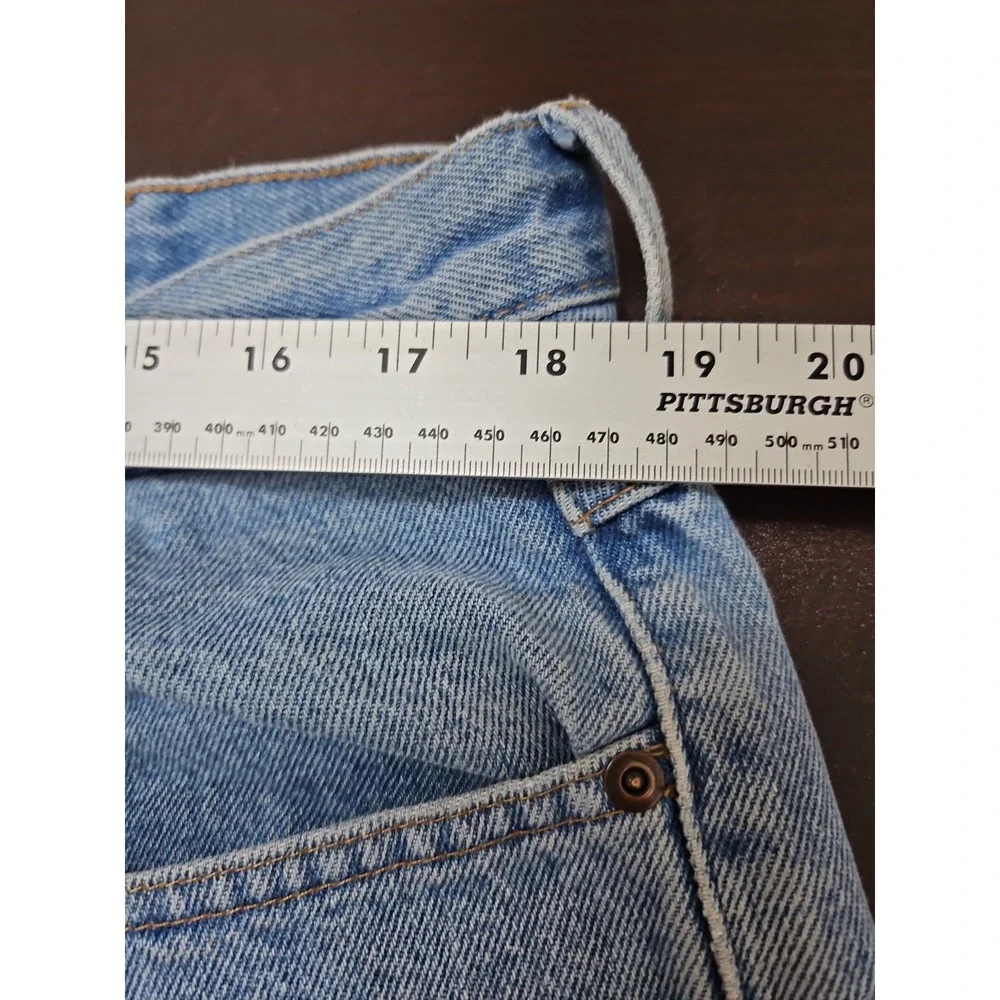 LL Bean  Jeans 38x30 Men's Relaxed Fit Straight Leg Medium Wash